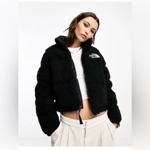 The North Face Nuptse cropped
high pile fleece down jacket
